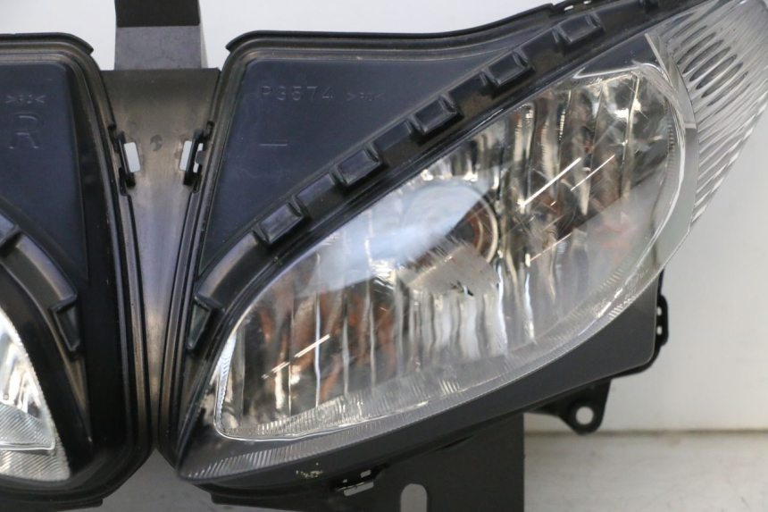 photo de PRZEDNIA LAMPA YAMAHA FZ8 800 (2010 - 2016) - Widok ogólny