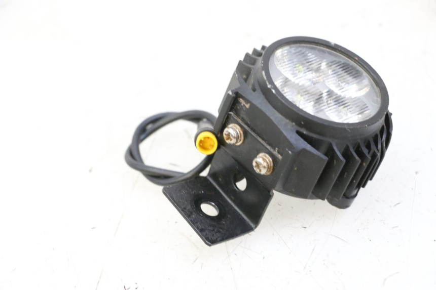 photo de REFLEKTOR PRZEDNI KUKIRIN G2 MASTER 1 - Zbliżenie techniczne