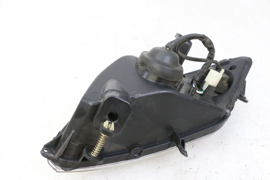 photo de LEWY PRZEDNI REFLEKTOR PEUGEOT CITYSTAR 50 (2013 - 2017) - Stan powierzchni