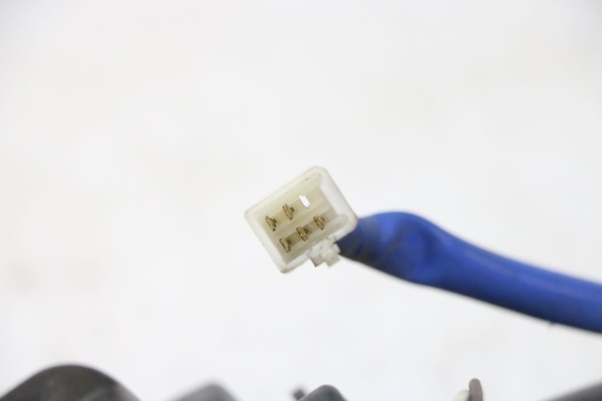 photo de LEWY PRZEDNI REFLEKTOR KYMCO DINK STREET 125 (2009 - 2014) - Zoom stanu zużycia