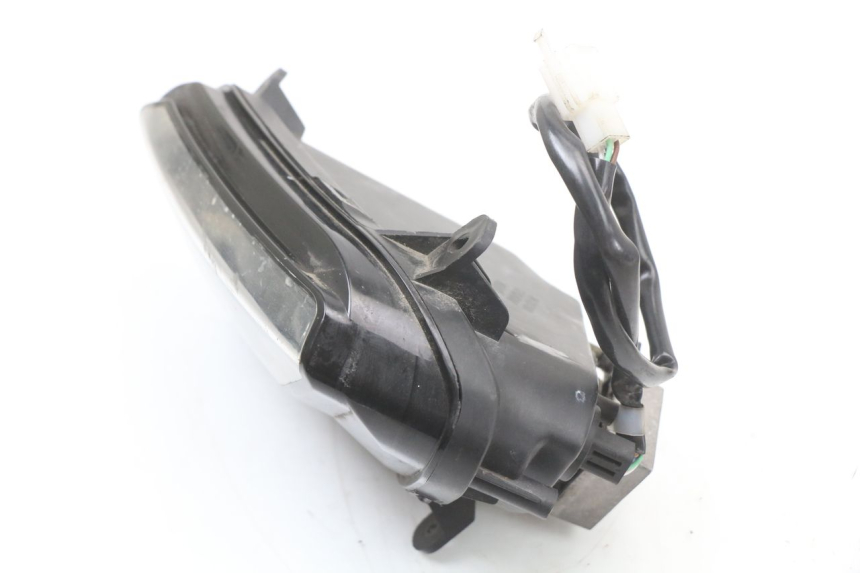 photo de LEWY PRZEDNI REFLEKTOR LONGJIA EASY MAX 125 (2020 - 2024) - Zbliżenie techniczne