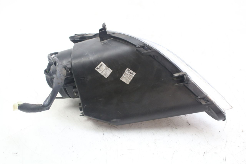 photo de LEWY PRZEDNI REFLEKTOR PEUGEOT GEOPOLIS RS 125 (2007 - 2009) - Inny kąt widzenia