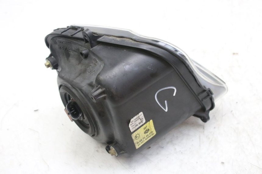 photo de LEWY PRZEDNI REFLEKTOR DERBI GPR 50 (2004 - 2009) - Inny kąt widzenia