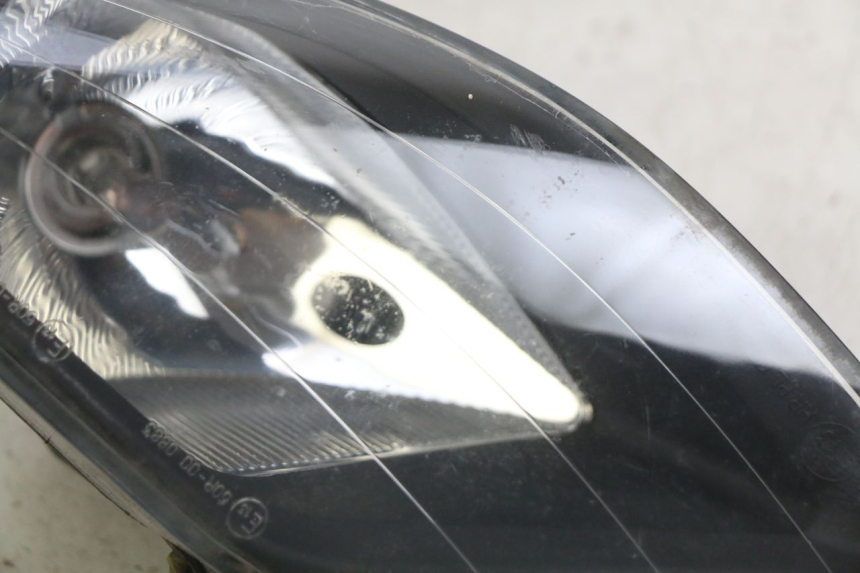 photo de LEWY PRZEDNI REFLEKTOR GILERA NEXUS 125 (2007 - 2009) - Zoom stanu zużycia