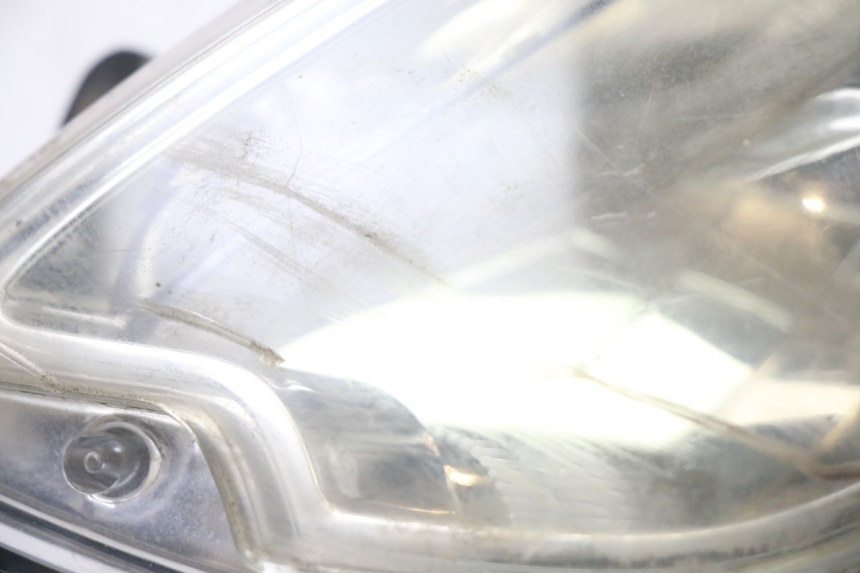 photo de LEWY PRZEDNI REFLEKTOR PEUGEOT CITYSTAR 2T 50 (2018 - 2021) - Zoom stanu zużycia