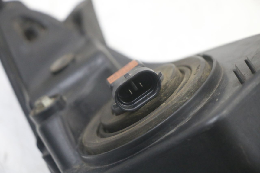 photo de LEWY PRZEDNI REFLEKTOR PEUGEOT SPEEDFIGHT 3 LC 2T 50 (2009 - 2015) - Widok produktu