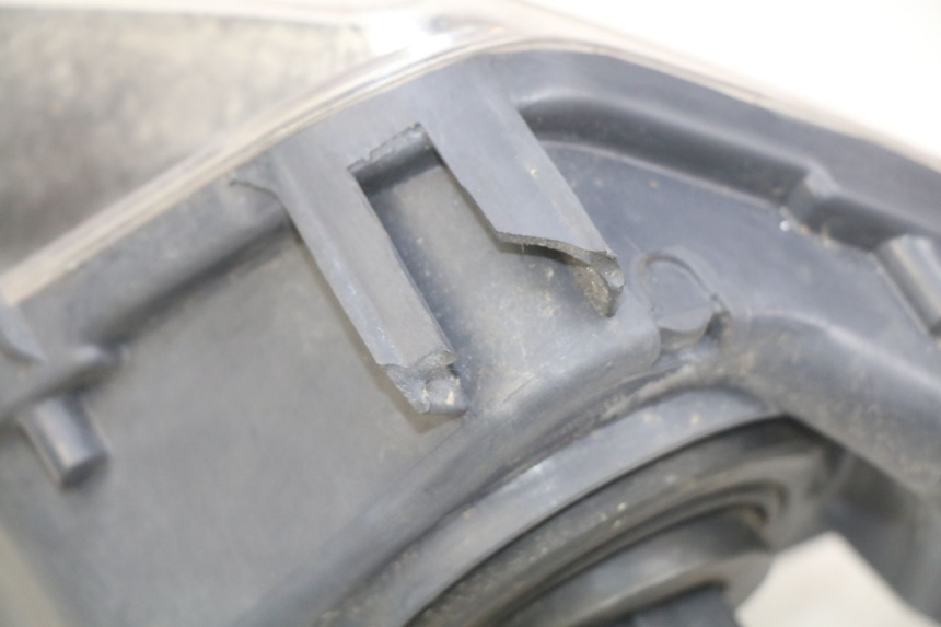 photo de LEWY PRZEDNI REFLEKTOR PEUGEOT SPEEDFIGHT 3 AIR 50 (2009 - 2015) - Widok ogólny