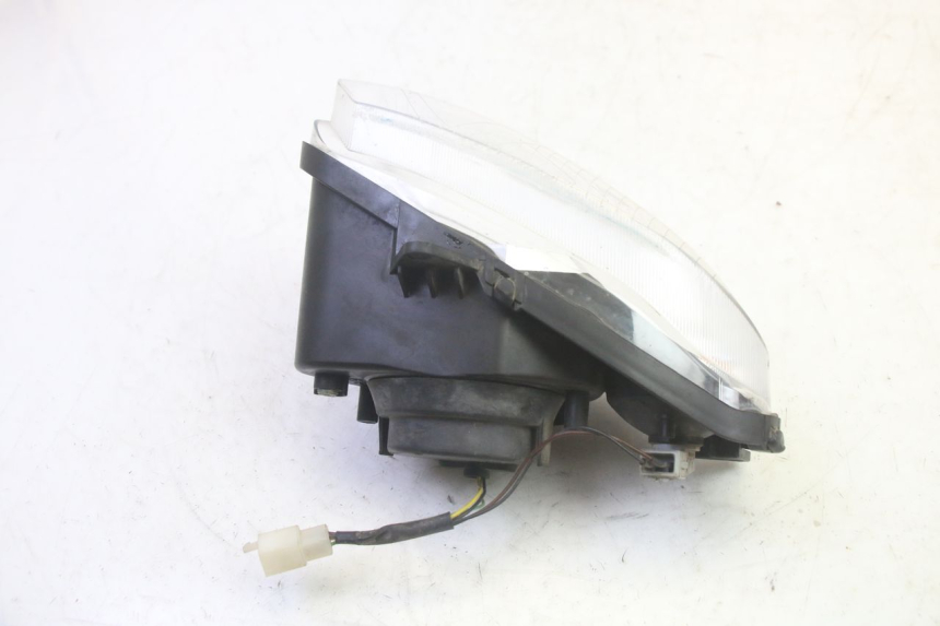 photo de LEWY PRZEDNI REFLEKTOR YAMAHA TZR 50 (2008 - 2016) - Inny kąt widzenia