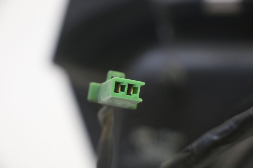 photo de REFLEKTOR PRZEDNI KAWASAKI GPX R WARBIRD 600 (1988 - 1993) - Oznaczenia i referencje