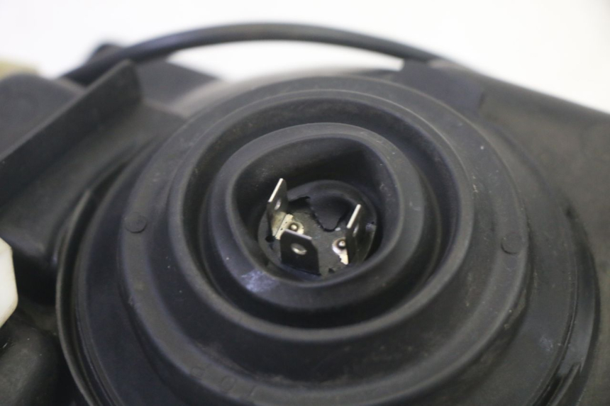 photo de REFLEKTOR PRZEDNI KAWASAKI GPZ RX 1000 (1986 - 1988) - Część sprawdzona