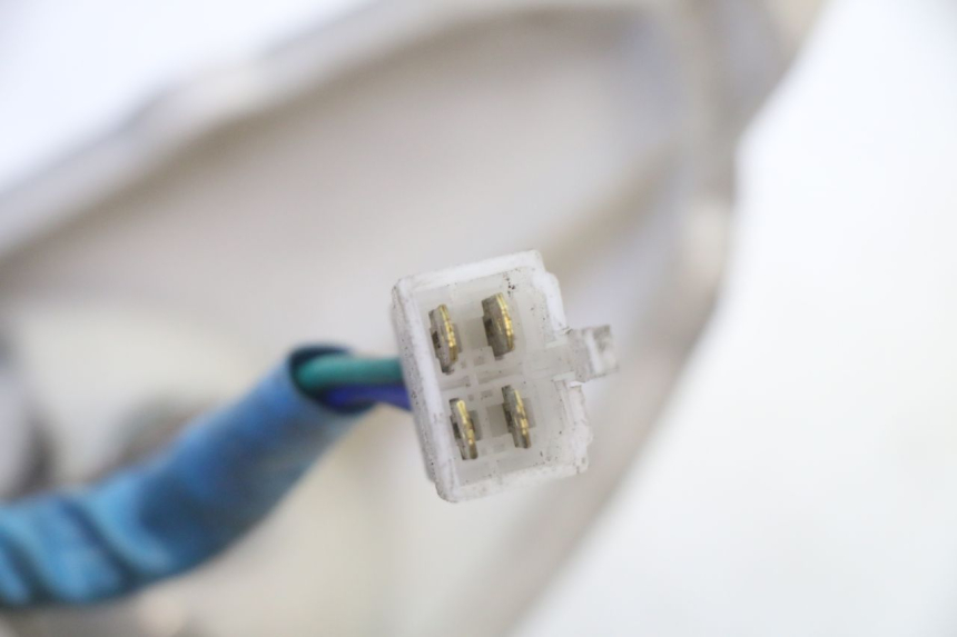 photo de REFLEKTOR PRZEDNI KYMCO GRAND DINK 125 (2008 - 2014) - Szczegóły charakterystyczne