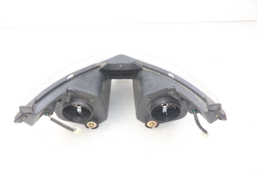 photo de REFLEKTOR PRZEDNI TNT MOTOR GRIDO 2T 50 (2010 - 2019) - Punkty mocowania