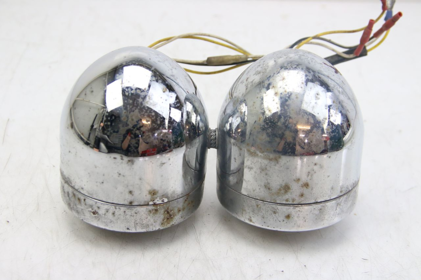 photo de REFLEKTOR PRZEDNI SUZUKI GSX-F GSX  F 1100 (1988 - 1994) - Inny kąt widzenia