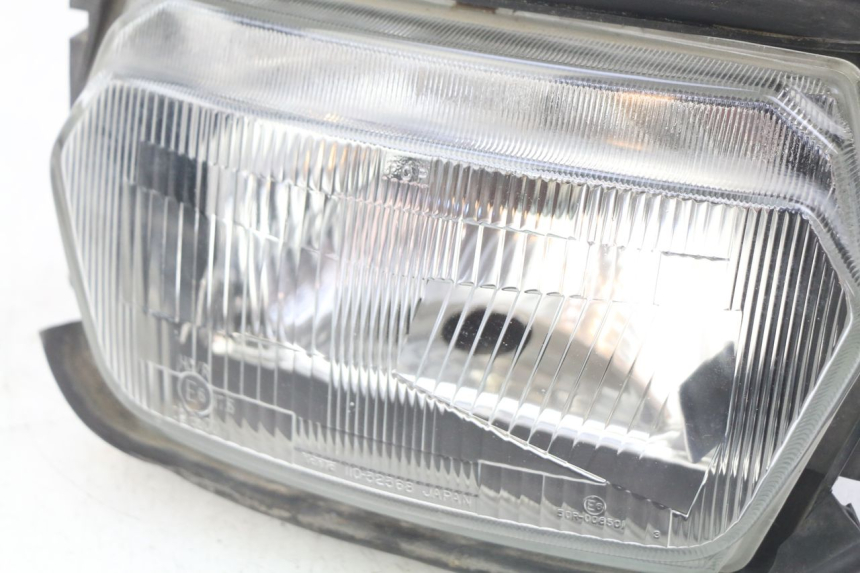 photo de REFLEKTOR PRZEDNI SUZUKI GSX F GSXF 750 (1988 - 1998) - Szczegół części