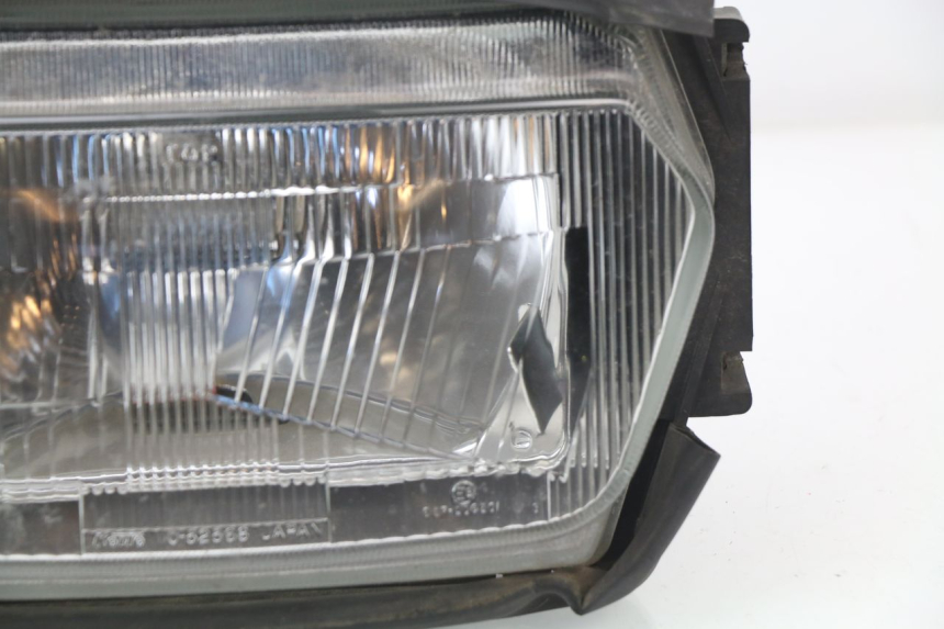 photo de REFLEKTOR PRZEDNI SUZUKI GSXF GSX F 600 (1988 - 1997) - Oznaczenia i referencje