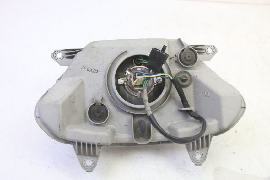 photo de REFLEKTOR PRZEDNI DAELIM HISTORY 125 (2001 - 2002) - Stan powierzchni