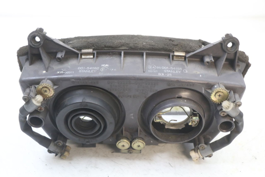 photo de REFLEKTOR PRZEDNI HONDA CBR F 1000 (1993 - 1996) - Część sprawdzona