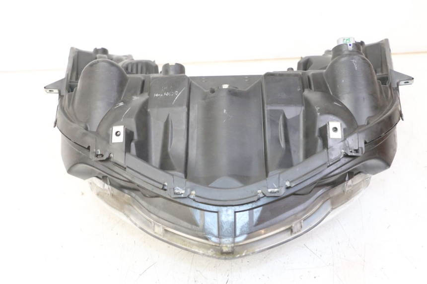 photo de REFLEKTOR PRZEDNI HONDA FORZA 125 (2021 - 2025) - Zoom stanu zużycia