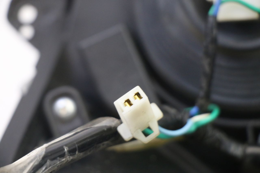 photo de REFLEKTOR PRZEDNI SYM JET 14 4T 50 (2018 - 2022) - Widok produktu