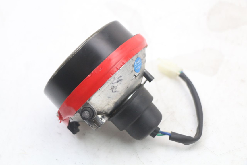 photo de REFLEKTOR PRZEDNI JM MOTORS VX 125 (2022 - 2025) - Inny kąt widzenia