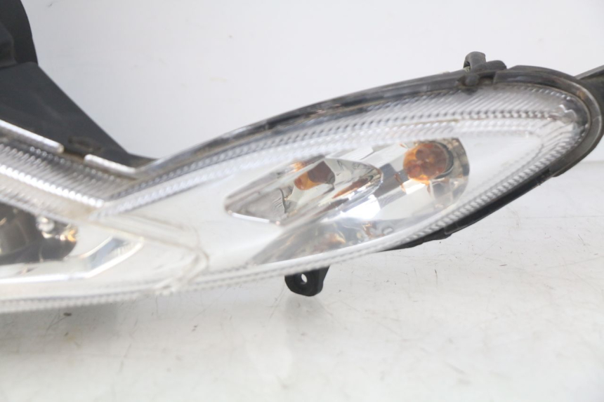 photo de REFLEKTOR PRZEDNI PEUGEOT KISBEE 2T 50 (2010 - 2017) - Stan powierzchni