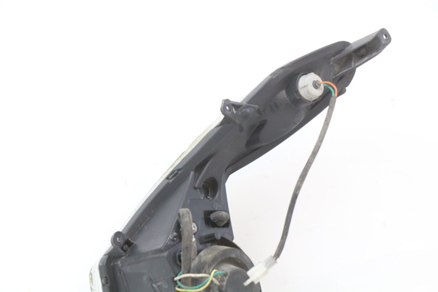 photo de REFLEKTOR PRZEDNI PEUGEOT KISBEE 4T 50 (2010 - 2017) - Inny kąt widzenia