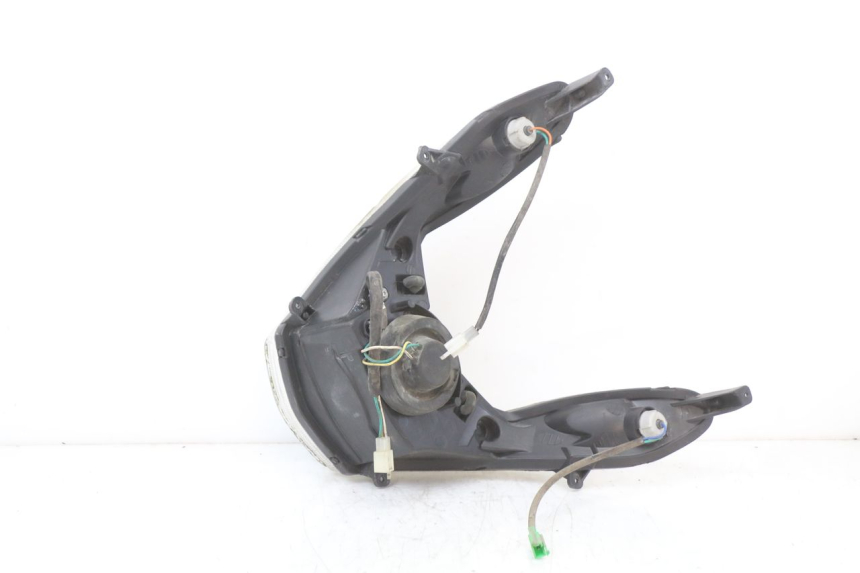 photo de REFLEKTOR PRZEDNI PEUGEOT KISBEE 4T 50 (2010 - 2017) - Zbliżenie techniczne