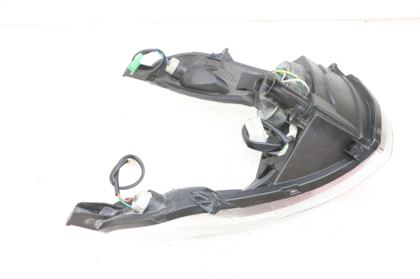 photo de REFLEKTOR PRZEDNI PEUGEOT KISBEE 4T 50 (2010 - 2017) - Zbliżenie techniczne