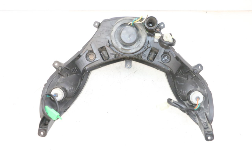 photo de REFLEKTOR PRZEDNI PEUGEOT KISBEE 4T 50 (2010 - 2017) - Widok ogólny