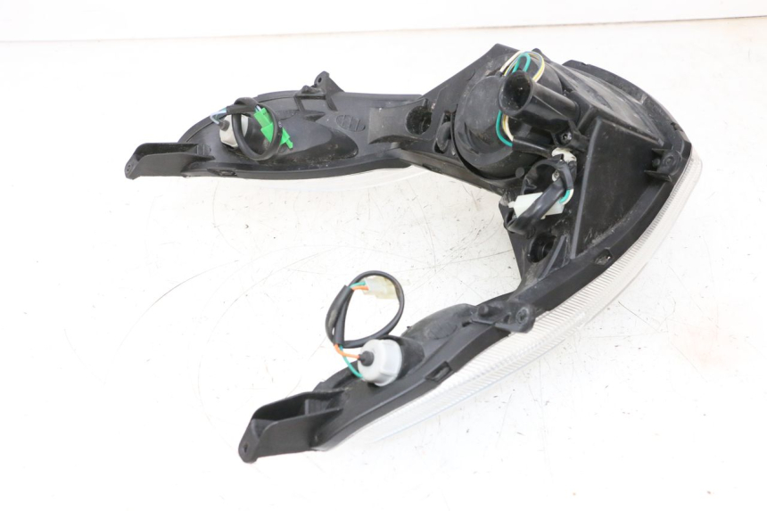 photo de REFLEKTOR PRZEDNI PEUGEOT KISBEE 4T 50 (2010 - 2017) - Widok ogólny