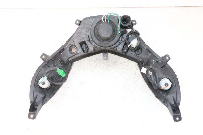 photo de REFLEKTOR PRZEDNI PEUGEOT KISBEE 4T 50 (2010 - 2017) - Punkty mocowania