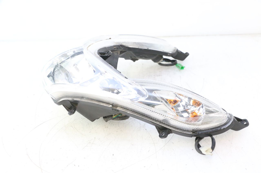 photo de REFLEKTOR PRZEDNI PEUGEOT KISBEE 4T 50 (2010 - 2017) - Oznaczenia i referencje