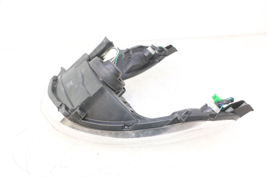 photo de PRZEDNIA LAMPA PEUGEOT KISBEE 4T 50 (2023 - 2026) - Szczegół części