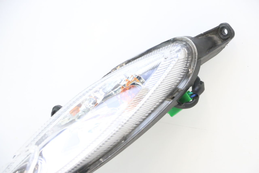 photo de PRZEDNIA LAMPA PEUGEOT KISBEE 4T 50 (2023 - 2026) - Widok ogólny