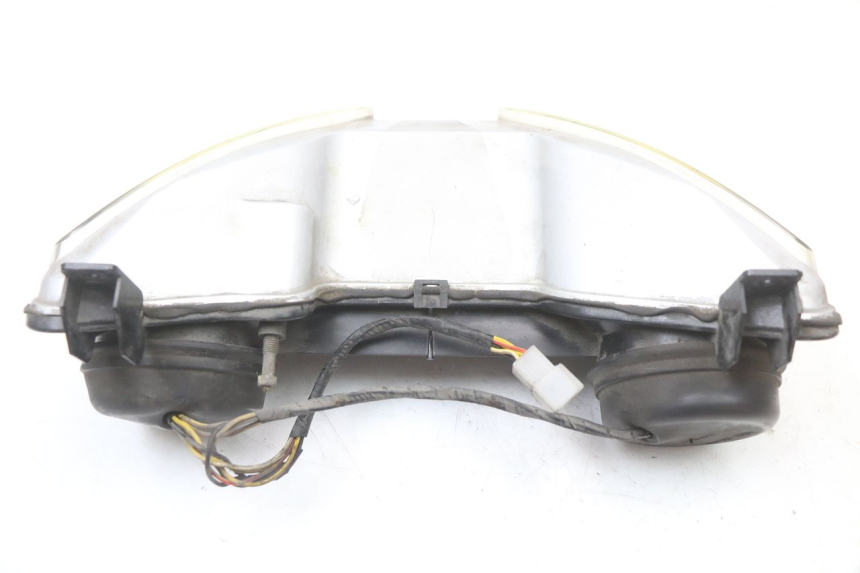 photo de REFLEKTOR PRZEDNI RENAULT KOURANOS 125 (2001 - 2004) - Zbliżenie techniczne