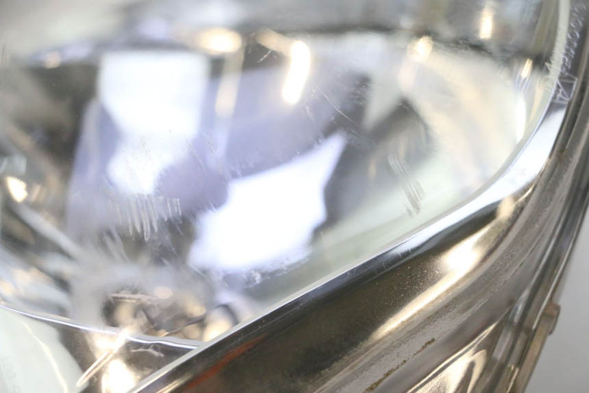 photo de REFLEKTOR PRZEDNI PIAGGIO LIBERTY IGET 4T 50 (2015 - 2020) - Szczegół części
