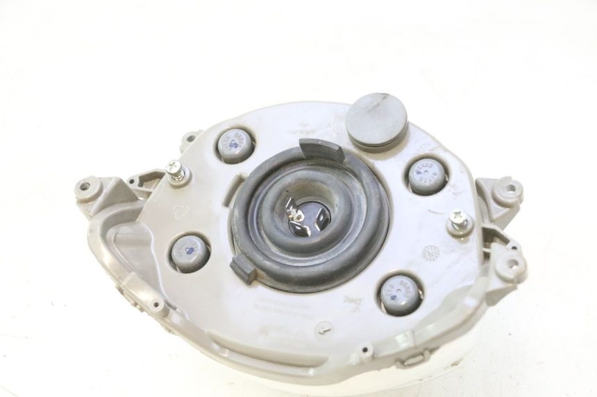 photo de REFLEKTOR PRZEDNI PIAGGIO LIBERTY IGET 4T 50 (2015 - 2020) - Stan powierzchni