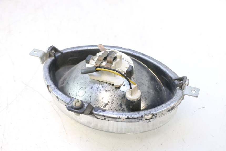 photo de PRZEDNIA LAMPA PIAGGIO LIBERTY 50 (1998 - 2003) - Zoom stanu zużycia
