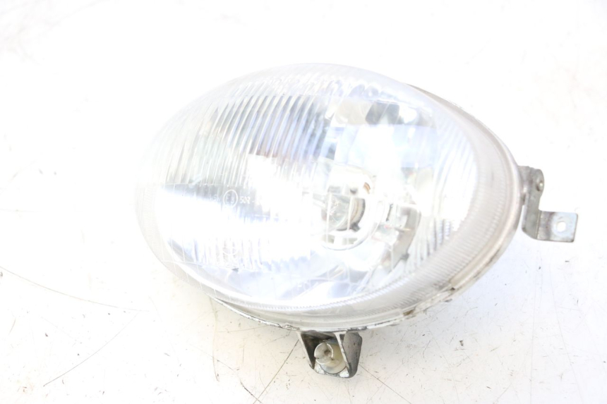 photo de PRZEDNIA LAMPA PIAGGIO LIBERTY 50 (1998 - 2003) - Zbliżenie techniczne