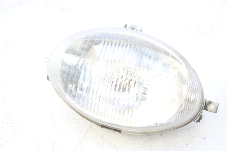 photo de PRZEDNIA LAMPA PIAGGIO LIBERTY 50 (1998 - 2003) - Widok ogólny