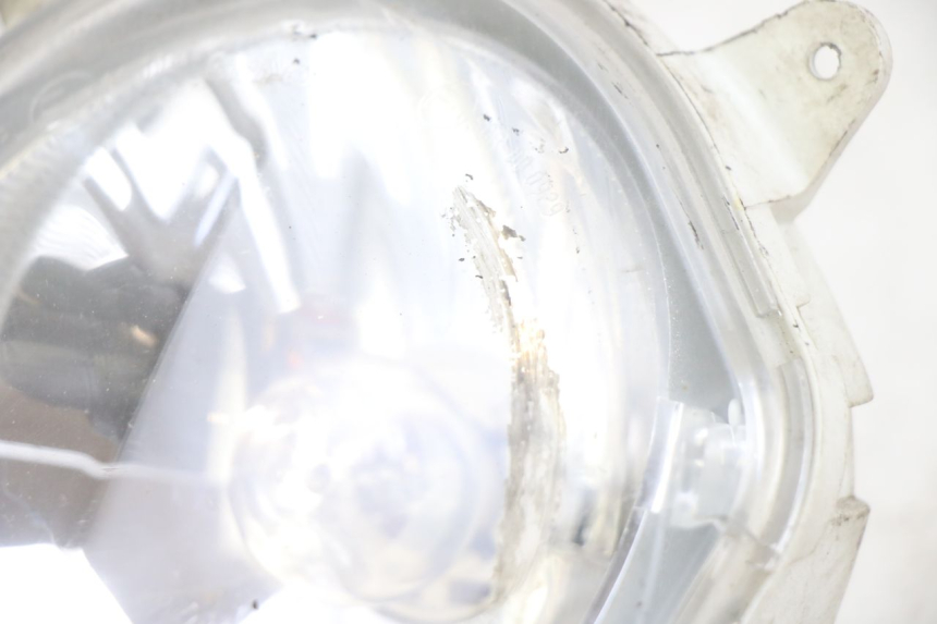 photo de REFLEKTOR PRZEDNI PEUGEOT LUDIX 50 (2005 - 2007) - Stan powierzchni