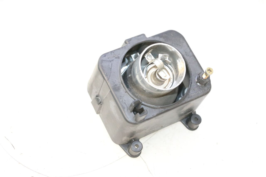 photo de PRZEDNIA LAMPA PEUGEOT LUDIX ONE 14P 50 (2004 - 2013) - Zoom stanu zużycia