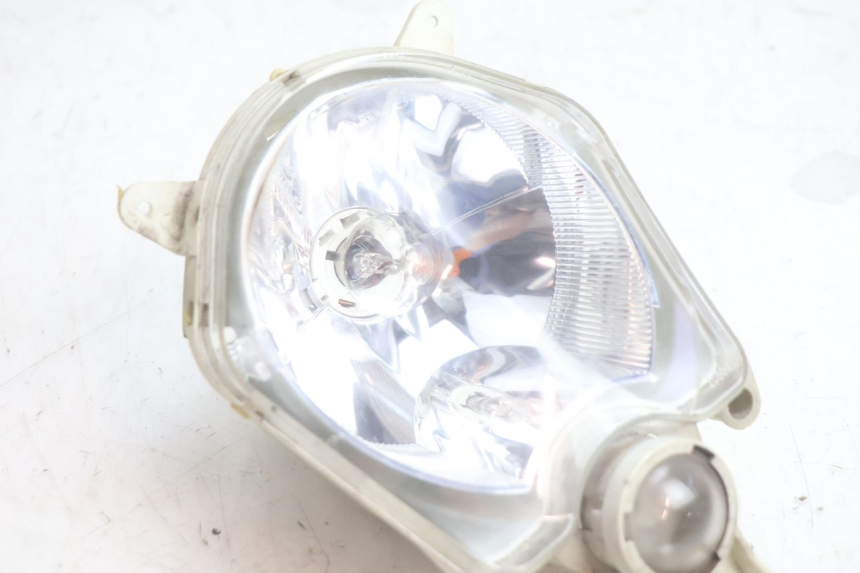 photo de PRZEDNIA LAMPA PEUGEOT LUDIX PRO 2T 50 (2010 - 2017) - Szczegół części