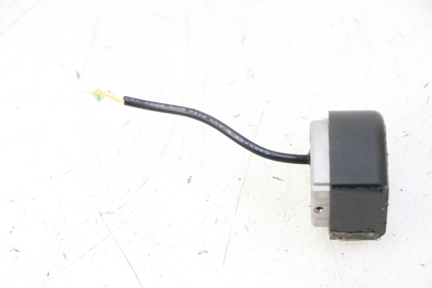 photo de REFLEKTOR PRZEDNI XIAOMI MI PRO 2 1 - Zoom stanu zużycia