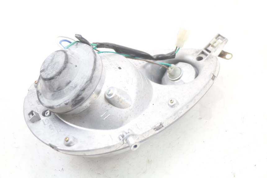 photo de REFLEKTOR PRZEDNI SYM MIO 50 (2011 - 2017) - Punkty mocowania