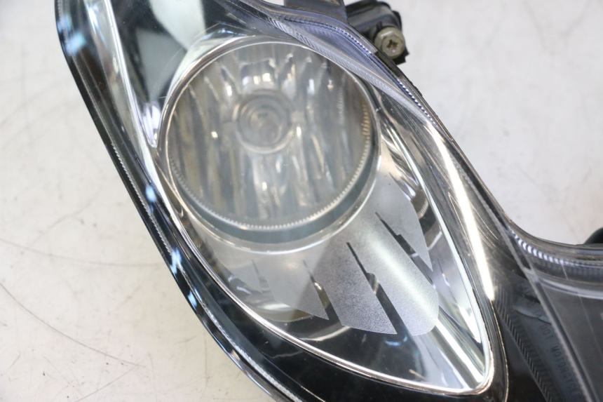 photo de REFLEKTOR PRZEDNI PIAGGIO MP3 500 (2016 - 2018) - Zoom stanu zużycia