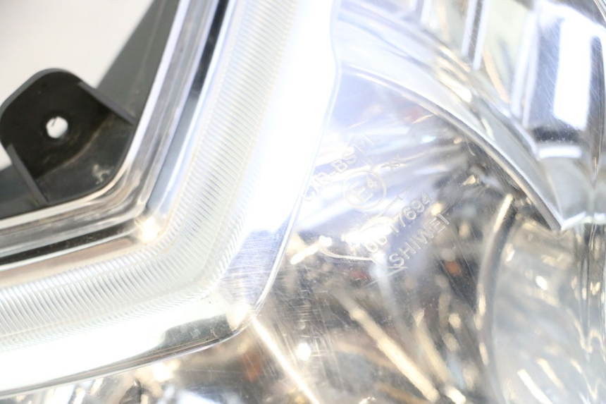 photo de PRZEDNIA LAMPA IMF INDUSTRIE NEW PACH 2T 50 (2014 - 2020) - Zoom stanu zużycia