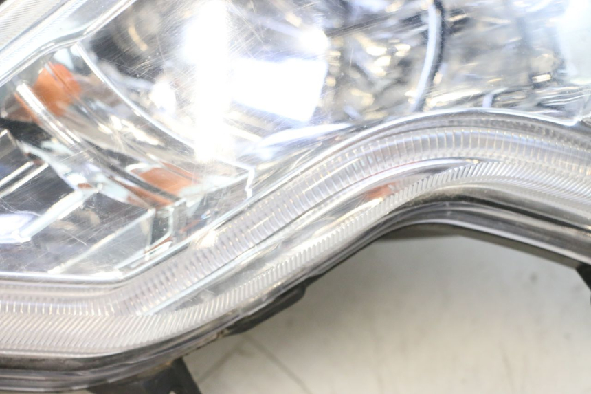 photo de PRZEDNIA LAMPA IMF INDUSTRIE NEW PACH 2T 50 (2014 - 2020) - Stan powierzchni