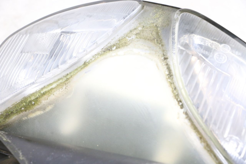 photo de REFLEKTOR PRZEDNI HONDA NSR R 125 (1994 - 2003) - Widok ogólny