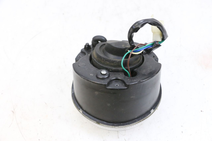 photo de REFLEKTOR PRZEDNI JM MOTORS OLDIES GT 4T 50 (2018 - 2025) - Zoom stanu zużycia